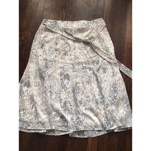 Chicos A Line Flare Skirt Gray White Tan Snake Print Gold Polka Dot Size 10